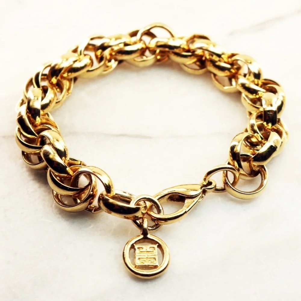 ⚜️ Vintage GIVENCHY Gold Logo Bracelet